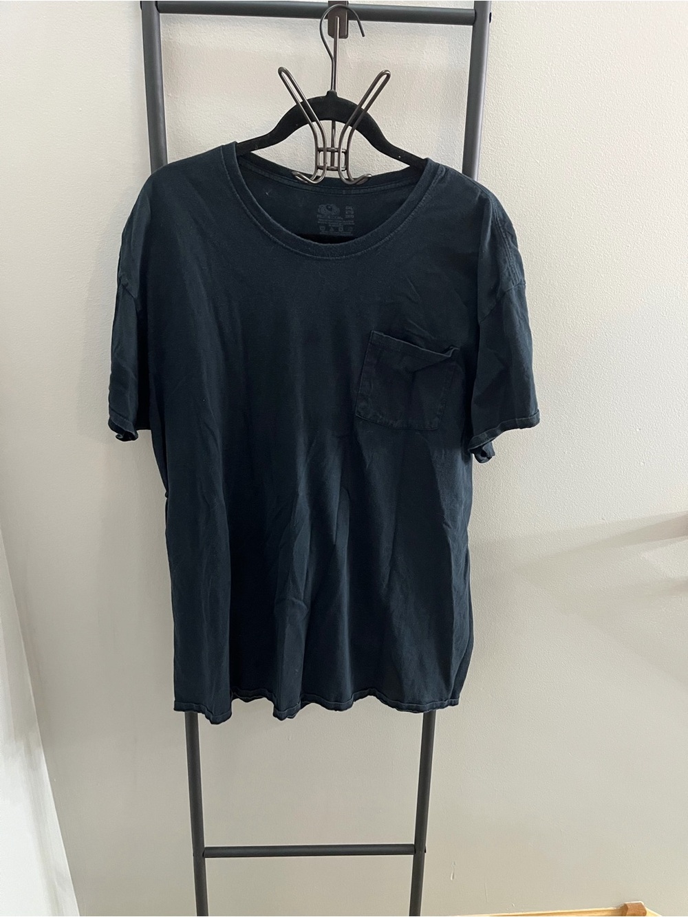 Fruit of the Loom Black Short-Sleeve Pocket Tee